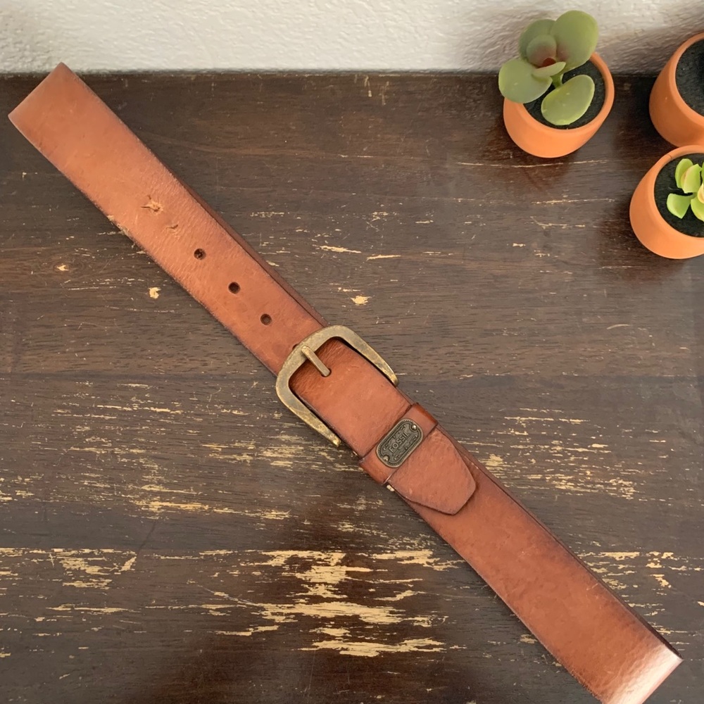 Fossil | Woman's brass buckle brown leather belt - Picture 2 of 7